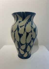 Medium Jar, stoneware pottery, H:21cm, D:14cm - £120